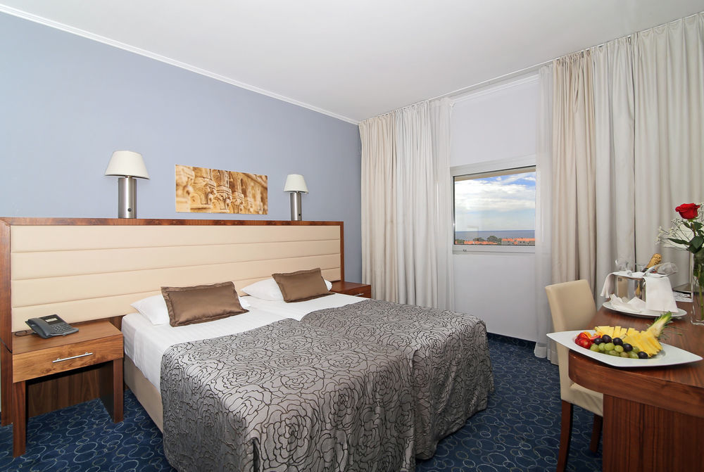 Hotel Lero 4*
