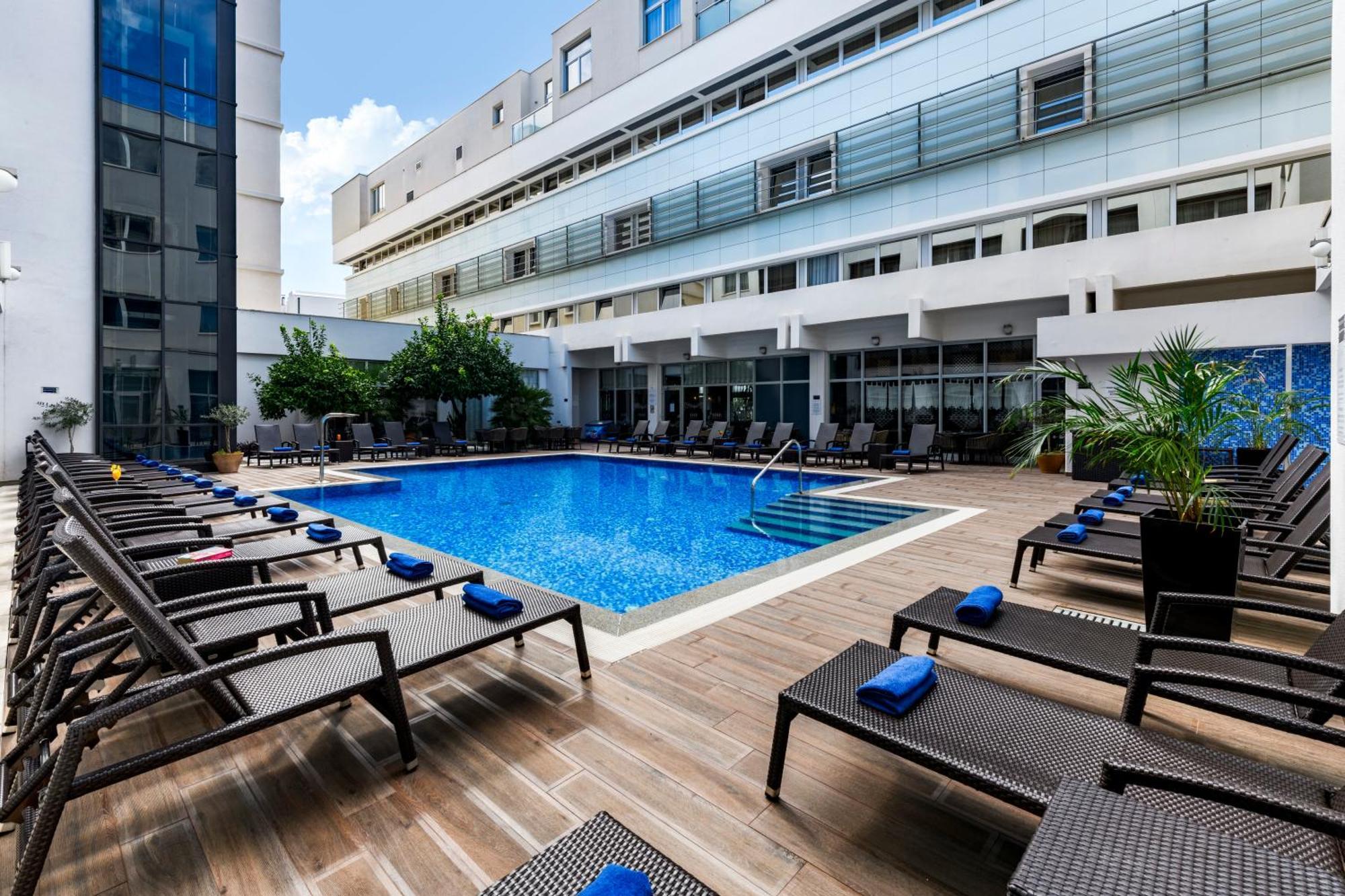 Hotel Lero